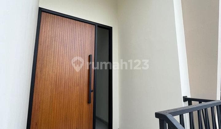 Rumah Siap Huni di Tomang Jakarta Barat Lokasi Strategis nego