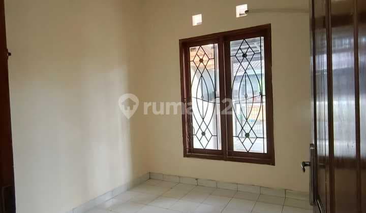 Rumah Hunian di Mahoni Taman Royal 1 Tangerang Strategis