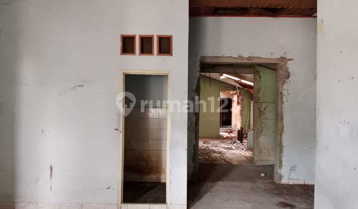 Rumah Tua Hitung Tanah di Kembangan Jakarta Barat