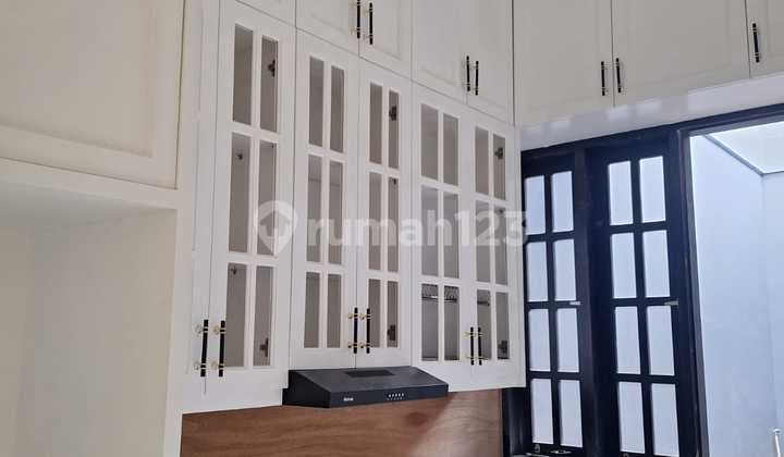 For Sale New House in Kebon Jeruk, West Jakarta