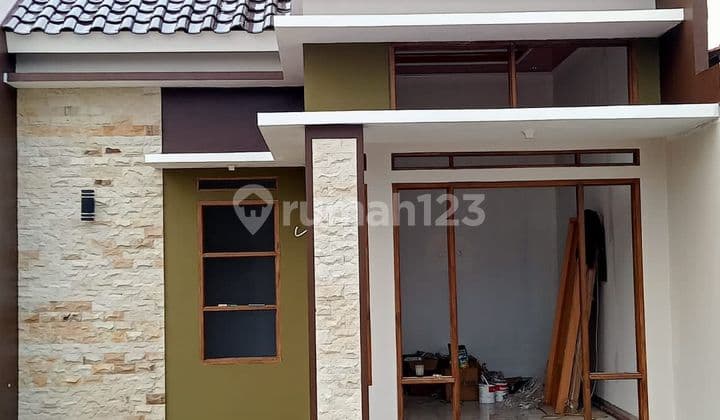 Rumah di Jalan tugu macan Depok SHM Baru