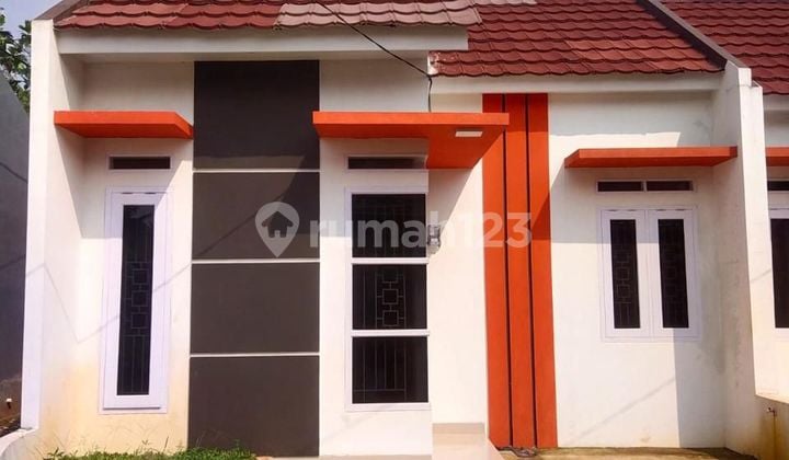 Rumah di Jalan Waterboom pondok Zidan SHM depok