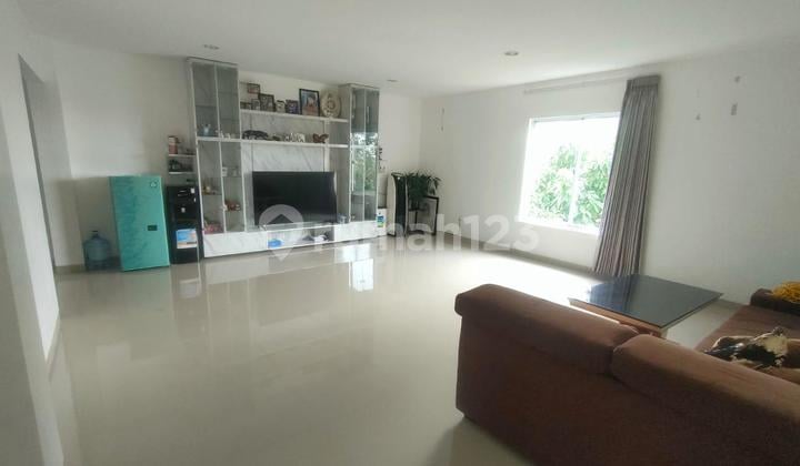 Rumah Gandeng 4 Lantai di Cluster Australia Bagus SHM