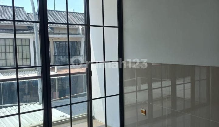 Rumah Green Lake City Cluster East Asia 4x12 Bagus Siap Huni