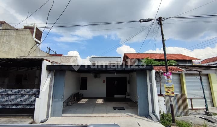 Strategic Ready-to-Occupy House in Badak Semarang