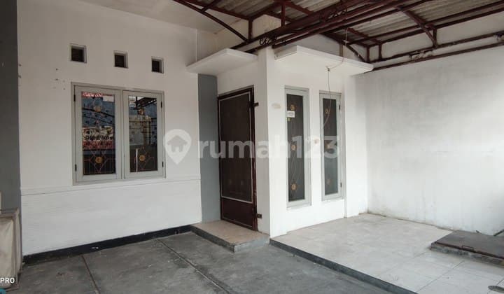 Rumah Siap Huni di Singa, Kalicari Semarang Timur