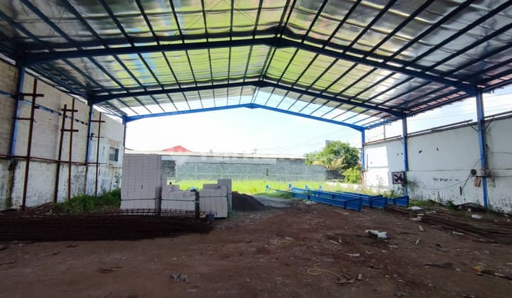 Tanah Bonus Gudang di Kaligawe Semarang