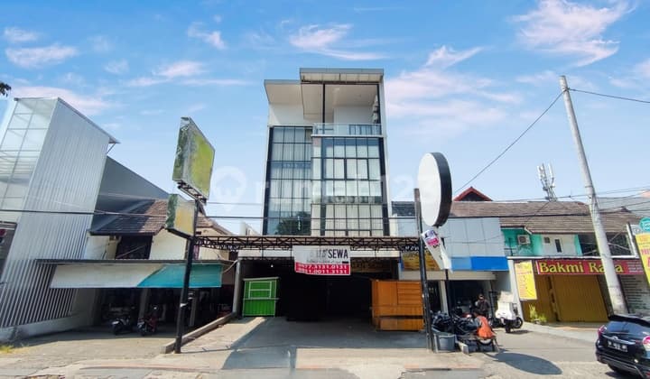 Disewakan Ruko Strategis Lantai 1 di Tlogosari Raya Semarang