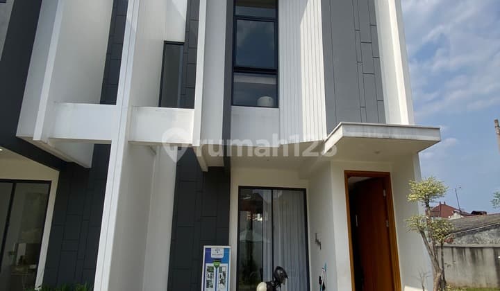 Rumah Dijual Cluster South Serpong Tangerang Selatan