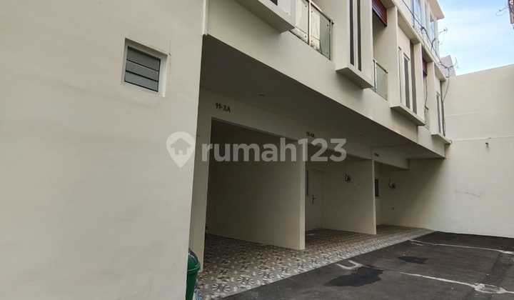 Rumah 3 Lantai Unfurnished SHM Jalan Percetakan Negara