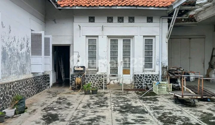 Sayap Martadinata/ Riau Jl.nangka Sayap Martadinata/ Riau Jl.nangka