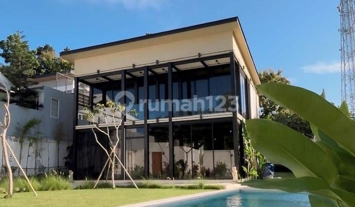 Freehold New Modern Luxury 3 Bedrooms Villa In Uluwatu With Garden