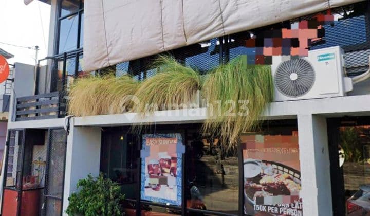 Overcontract 4,3 Years In High Foot Traffic Shop In Nelayan Near Revolver For Business