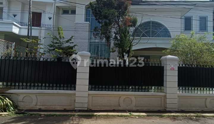 Rumah Mewah Semi Furnish Di Kemang.harga Nego Sampai Deal