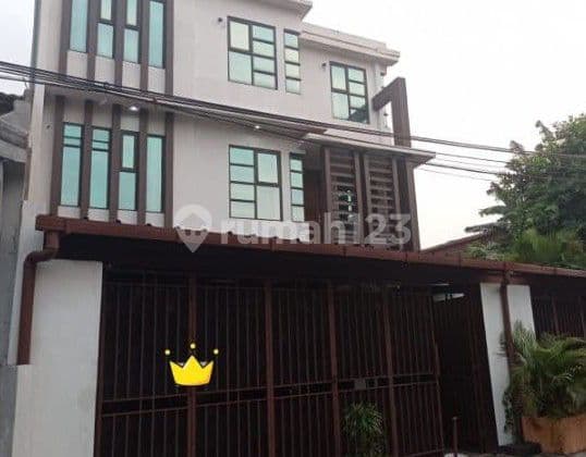 Turun Harga Rumah Mewah 3 Lantai Dekat Mrt Di Kebayoran Baru.bebas Banjir.harga Nego Sampai Deal