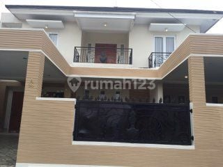 Turun harga rumah mewah di rempoa.bangunan tahun 2014.one gate system.bebas banjir.harga nego sampai deal