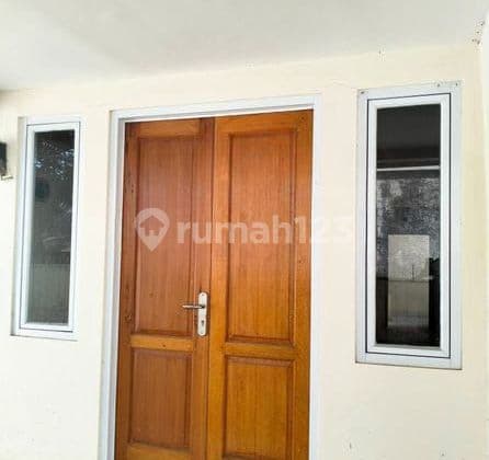 Rumah siap huni di kebayoran ******** ******** nego sampai deal
