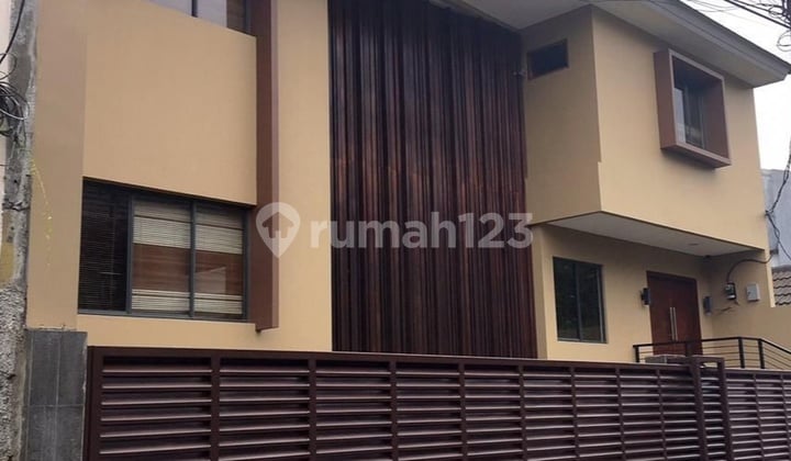 Kosan Exclusive.lokasi Premium Di Senopati.bebas Banjir.harga Nego Sampai Deal