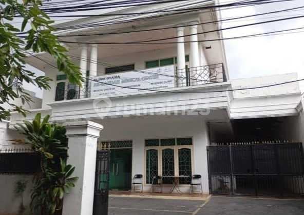 Rumah Siap Huni Hanya Lantai 1,Lokasi Strategis,Bebas Banjir