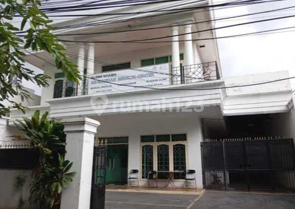 Rumah Siap Huni Hanya Lantai 1,Lokasi Strategis,Bebas Banjir