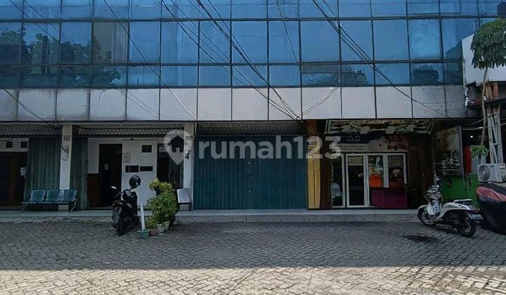 Ruko Gandeng 4.zona Komersil.pinggir Jalan Besar.bebas Banjir.lokasi Strategis.harga Nego Sampai Deal