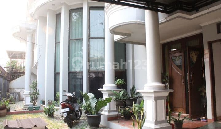 Hot Sale! Rumah Di Area Strategis, Cocok Utk Kost2an