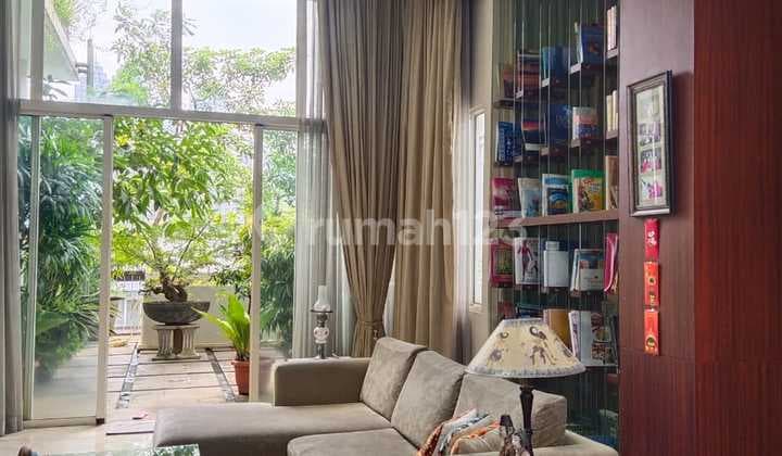 Turun Harga! Penthouse Apartment Pearl Garden Gatot Subroto