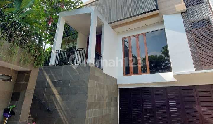 The Best Deal! Serene & Lush Residences in the Patra Kuningan Business Area