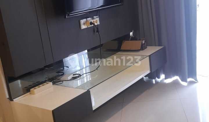 Di Sewakan Apartement Sahid Sudirman, Tipe 2BR, 1BT, Full Furnished