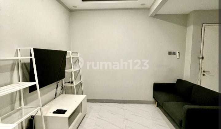 Di Sewakan Apartment Sudirman Park 2Br, 1Br, Tower A, Full Furnished