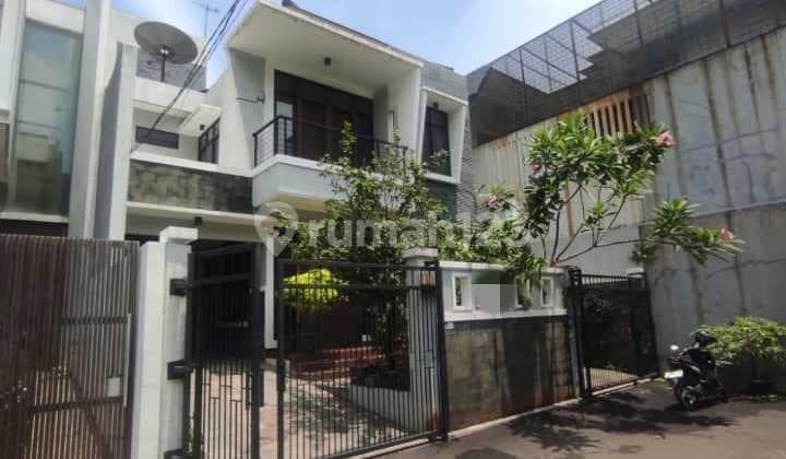 Dijual Murah B U, Rumah Sunter Lebar 10Meter, Kompleks Bagus