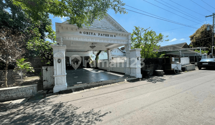 Rumah Mewah Full Furnished Lokasi Strategis di Dalam Tembok Keraton Yogyakarta
