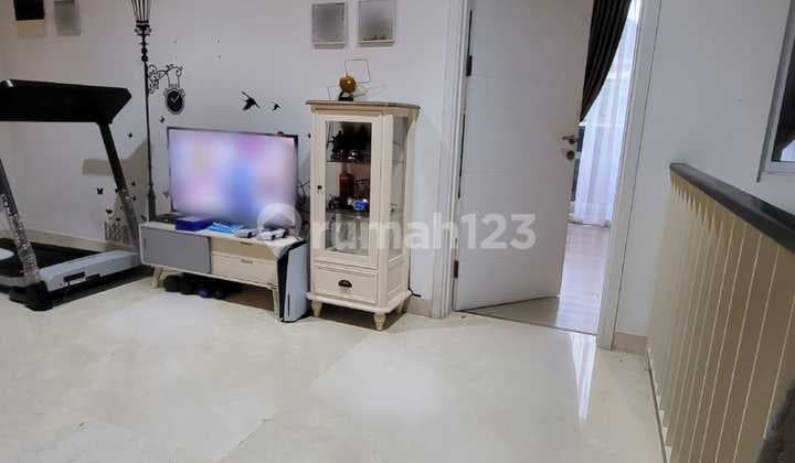 Nice and Ready-to-Occupy House in Riviera at Puri, West Jakarta