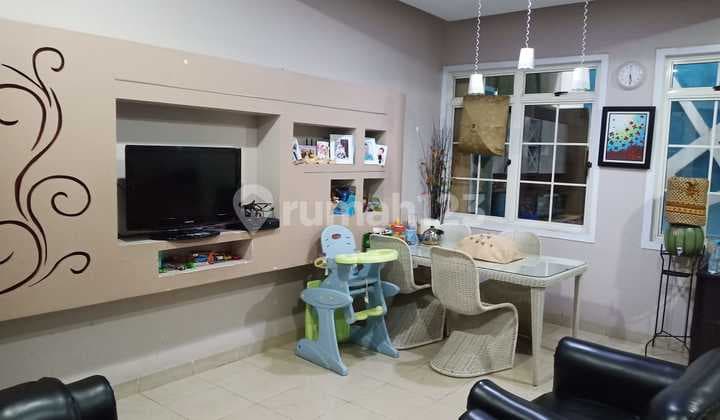Residential House in Taman Semanan Indah Semi Furnished Negotiable