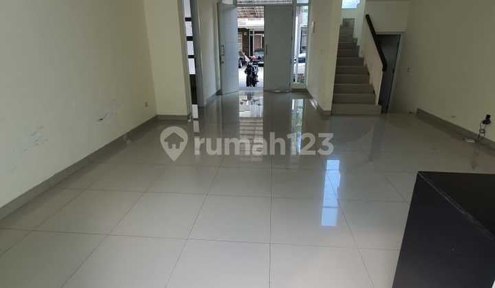 Rumah Siap Huni di Cluster Amerika Latin Green Lake City