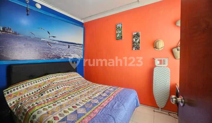 Jual Cepat!! 2 Bedroom Medit 2 Central Park, Furnished Bagus, Lantai Sedang, View Pool, Tower Favorit!!