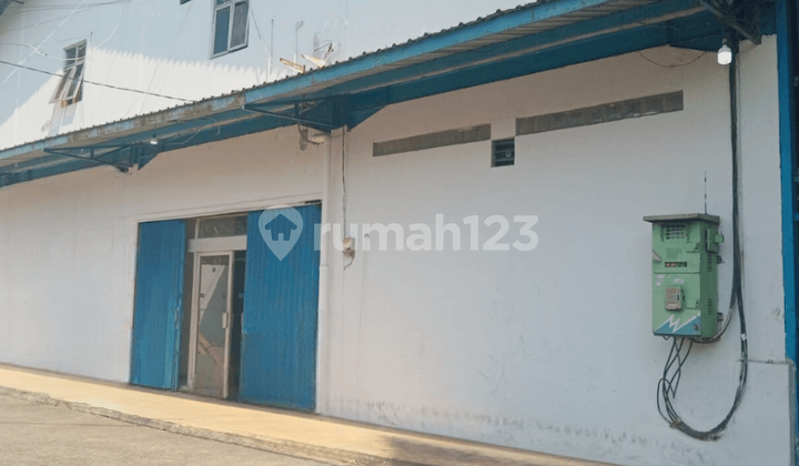 Gudang strategis, letak di samping Jalan tol Jagorawi, Jarang ada, di Tapos Depok & Cimanggis Luas 2000 m2