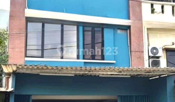 Ruko Pinggir Jalan Strategis di Pos Pengumben Raya, Jakarta Barat