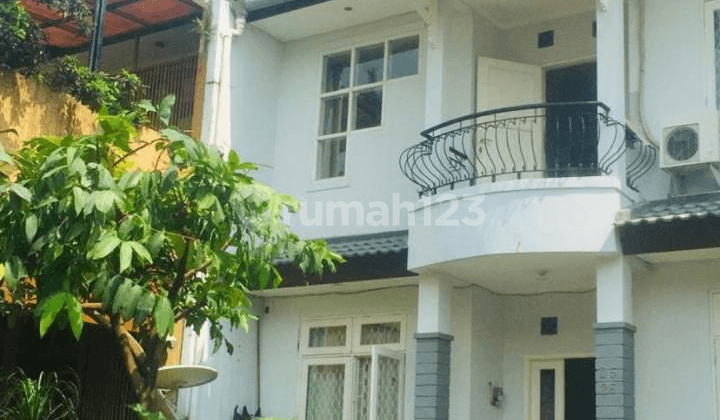 Dijual Cepat Harga Bersaing, Rumah 2Lt, Siap Huni, di Danau Bogor Raya