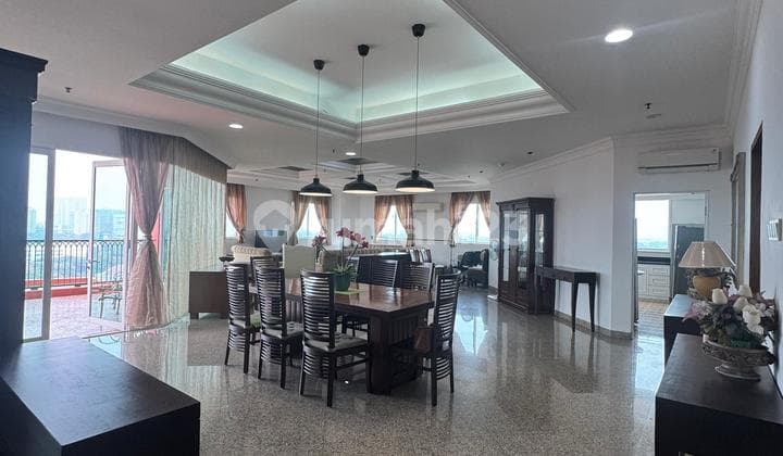 For Sale Nuansa Hijau Penthouse Apartment