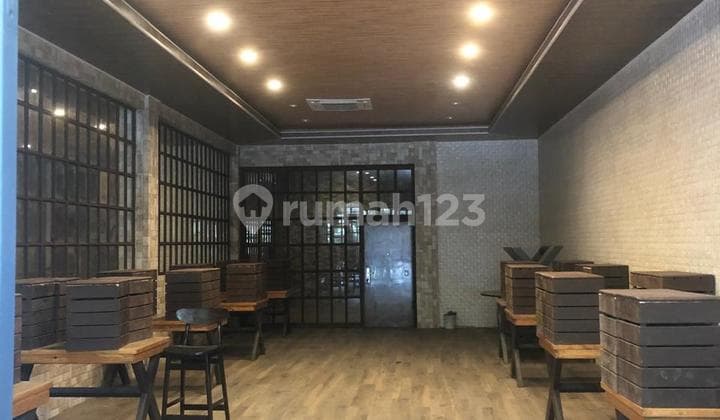 Ruko Muara Karang 5 Lantai Pinggir Jalan