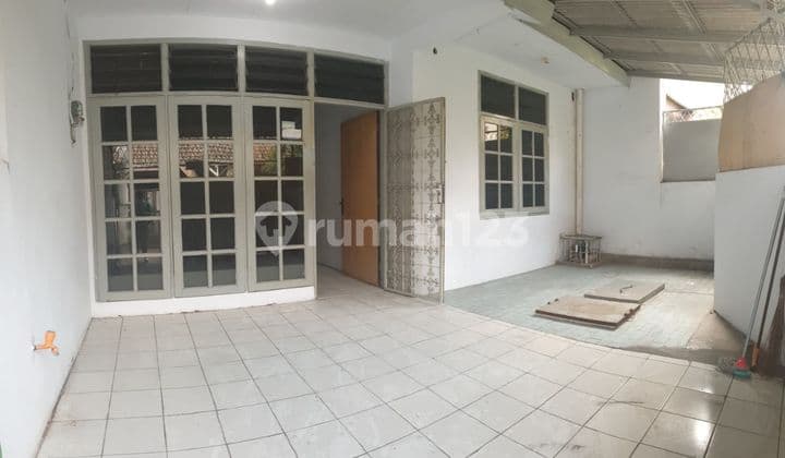 Sewa Rumah Sunter - Akses Mudah dan Lingkungan Tenang