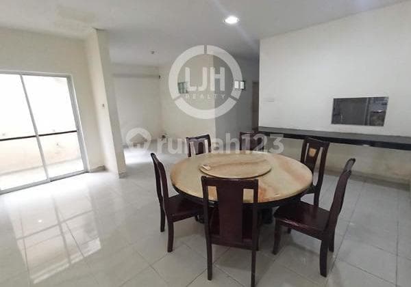 Rumah 4 Kamar Tidur Beverly Green Batam Centre