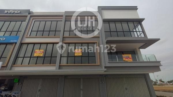 Ruko Gandeng 3 Unit di Garden Avenue Bengkong Dekat Batam Centre