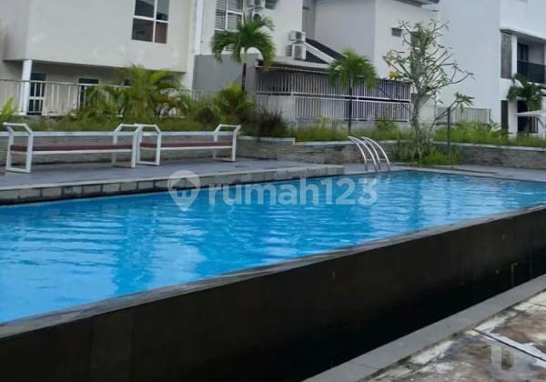 The Home Soutlink House with a Swimming Pool Full Furnished