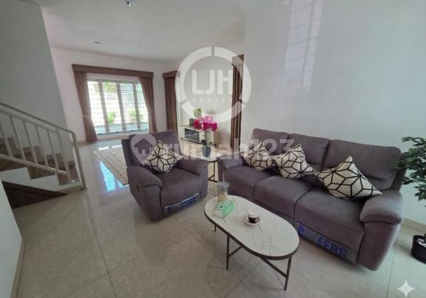 Paragon Hill Batam City Fully Furnished Hook House