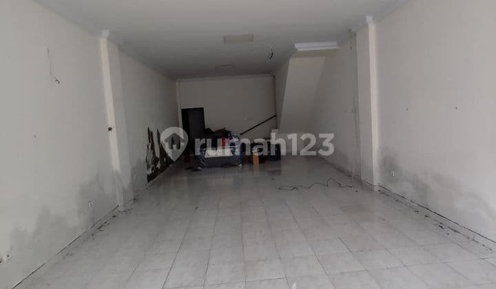 Disewakan Rukan Exclusive 3½ Lantai, Pik, Jakarta Utara.