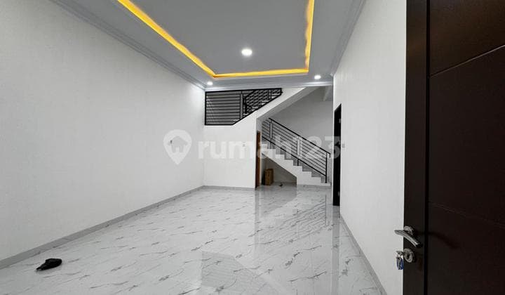 Dijual Rumah 2 Lantai Brand New di Poris Indah, Tangerang.
