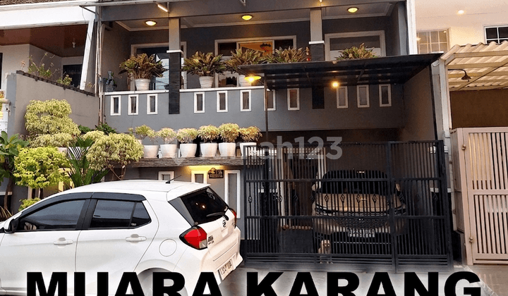 For Sale: House at Muara Karang Boulevard Block 8.