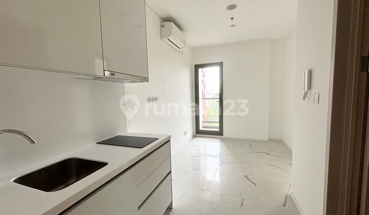 Rare Residential Unit Brand New Semi Furnished Ready to Occup